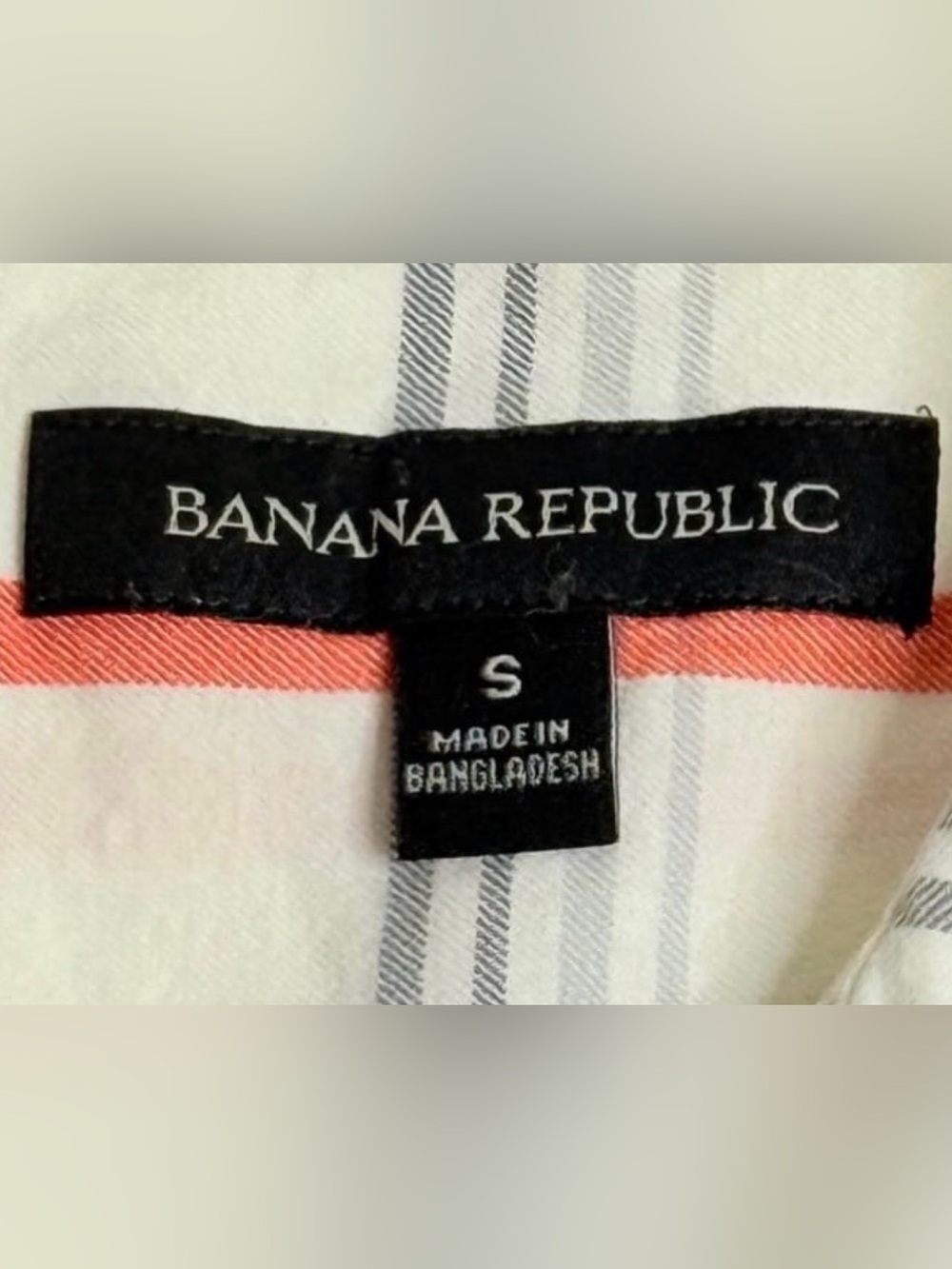 Banana Republic Soft Orange Plaid Women’s Button Down Shirt Small - Picture 2 of 11